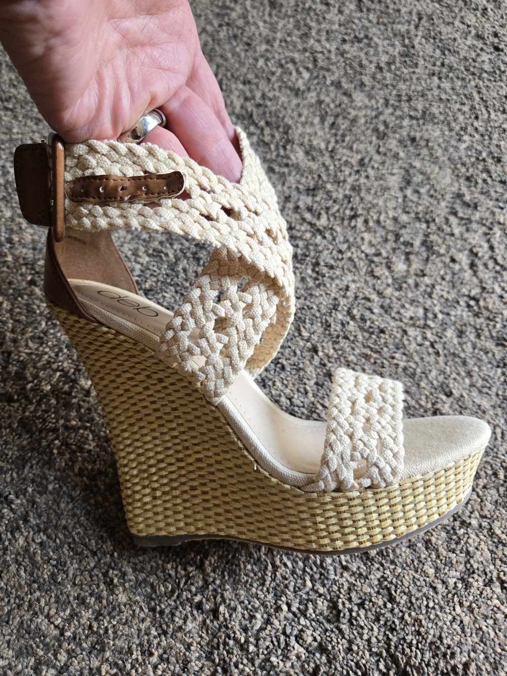 Brand New Wedge Sandals 👡✨ Comes With Box 7.5